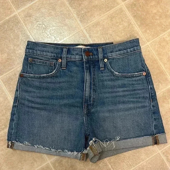 Madewell - Picture 2 of 4